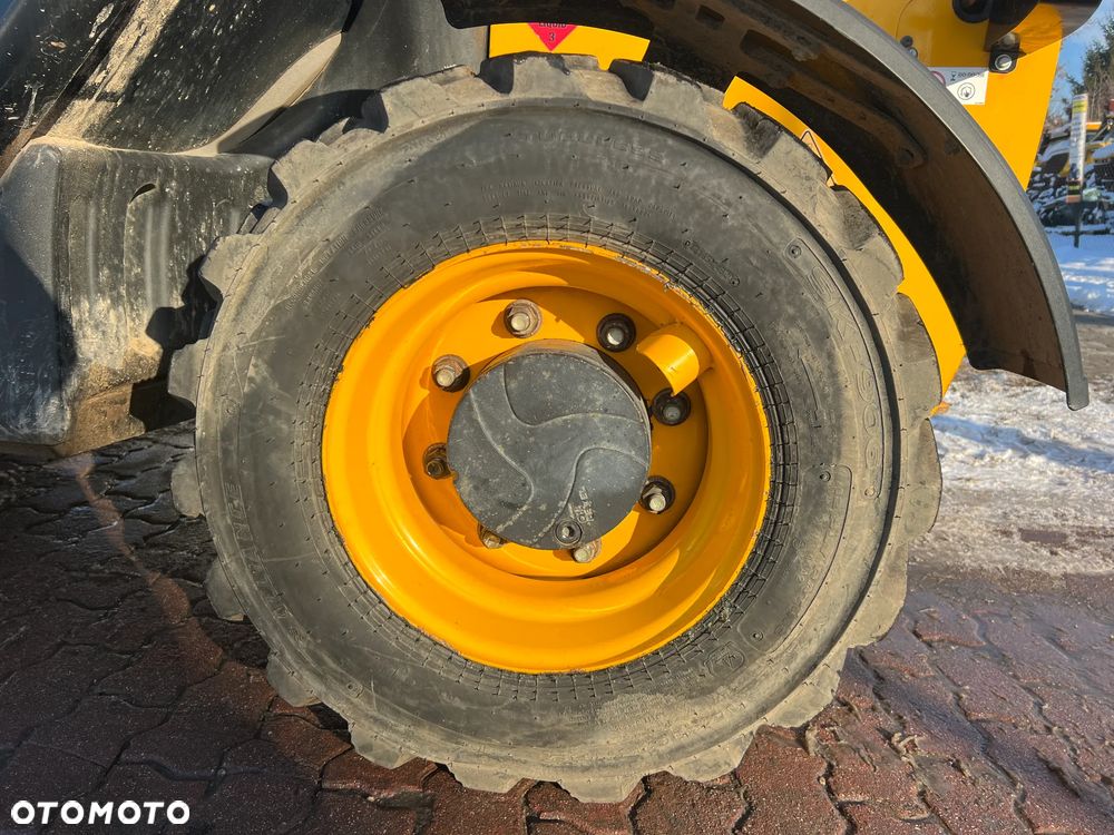JCB 525-60 |2015 ROK |75KM - 9