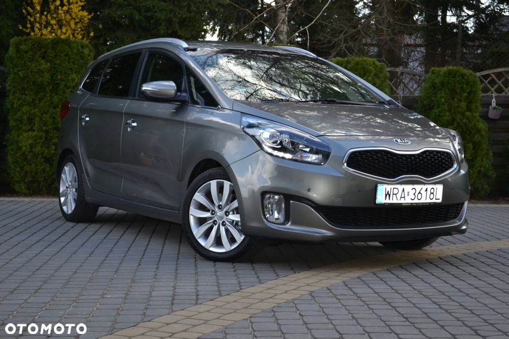 Kia Carens 1.7 CRDi Business Line 7os 7DCT - 9
