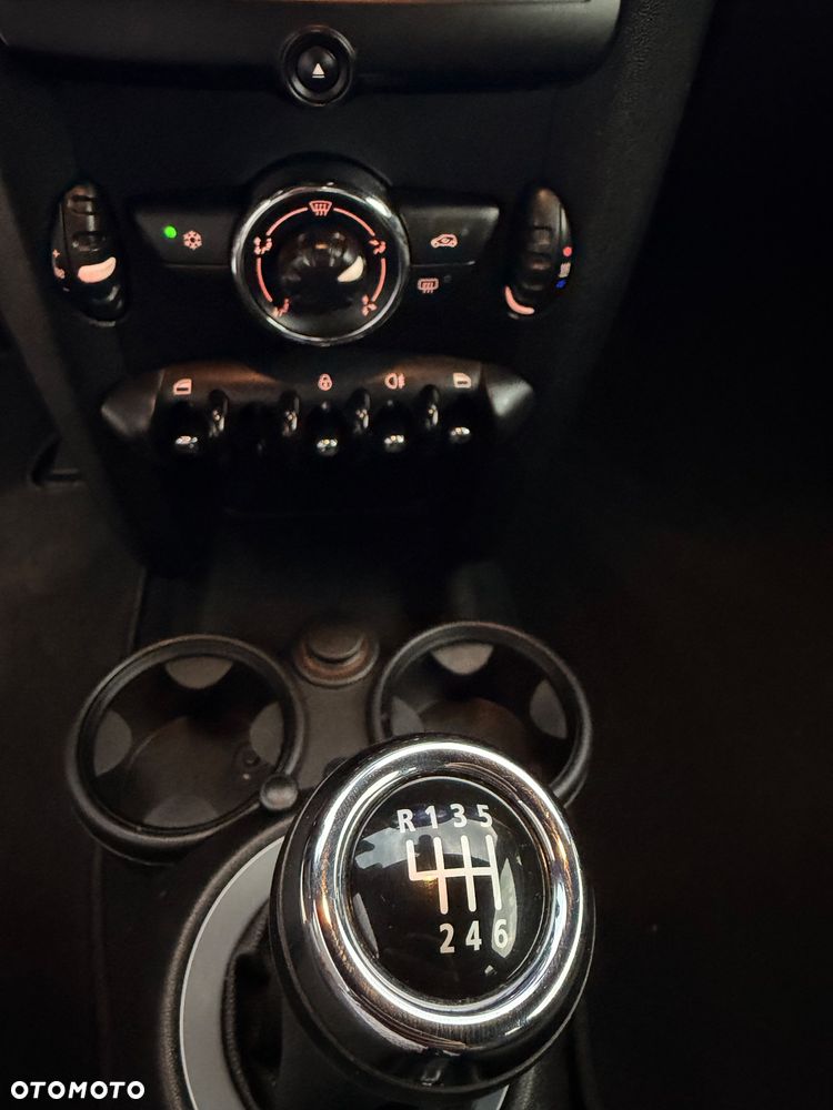 MINI Cooper - 26
