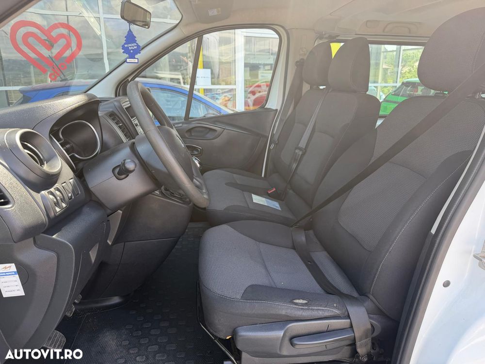 Renault Trafic 2.0 Blue dCi 110 S&S L2 8+1 Life - 9