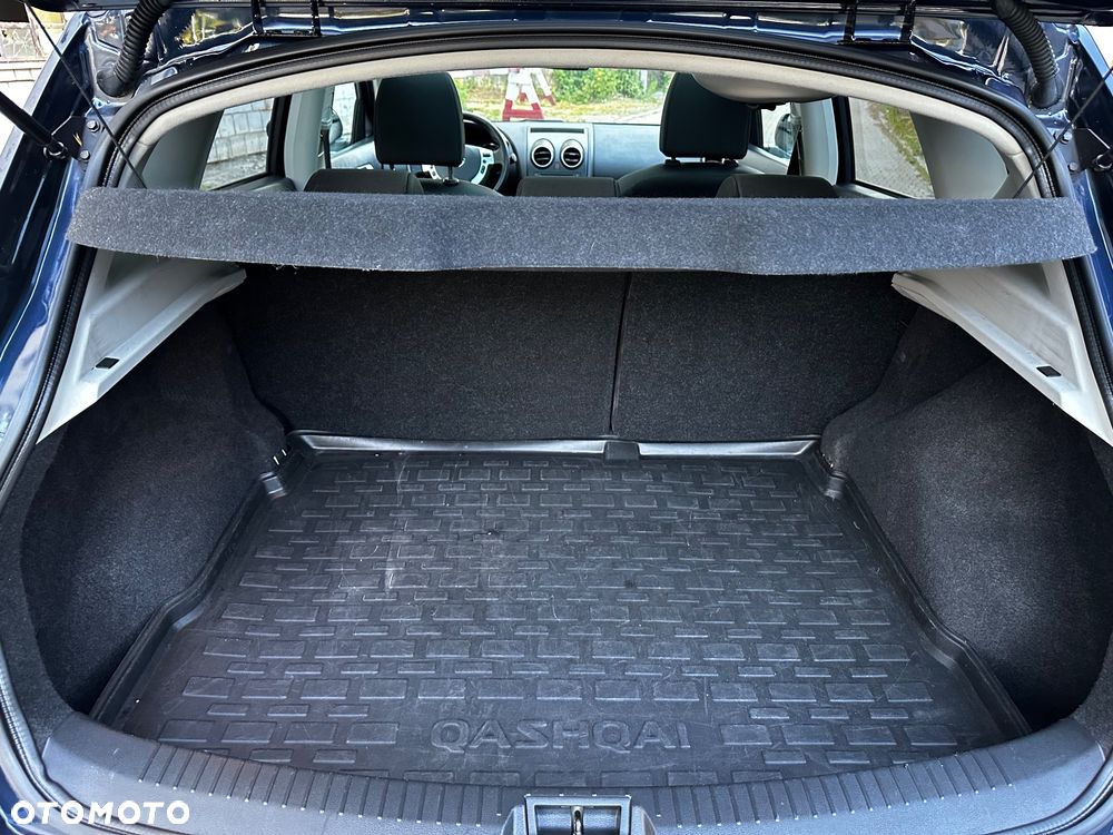 Nissan Qashqai 2.0 4 x 4 tekna - 11