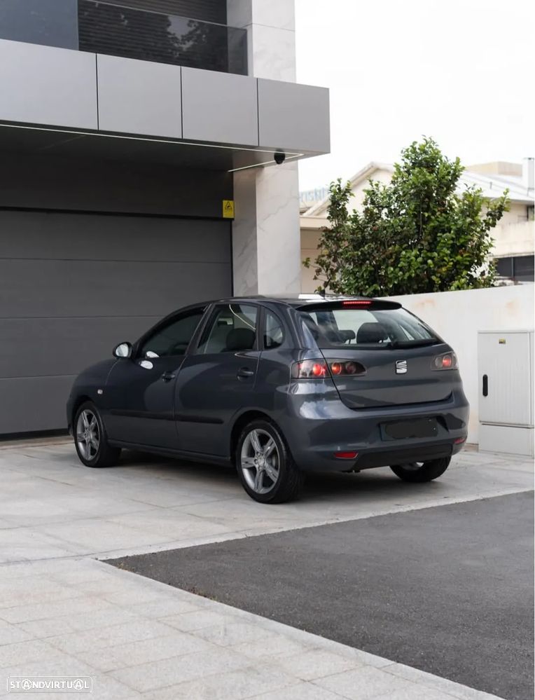 SEAT Ibiza 1.4 TDI Sport DPF - 2