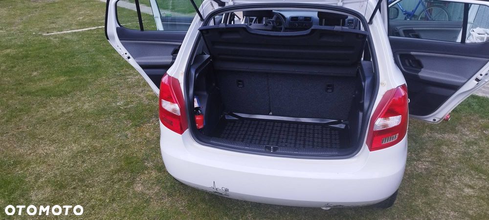 Skoda Fabia 1.6 TDI DPF Classic - 6