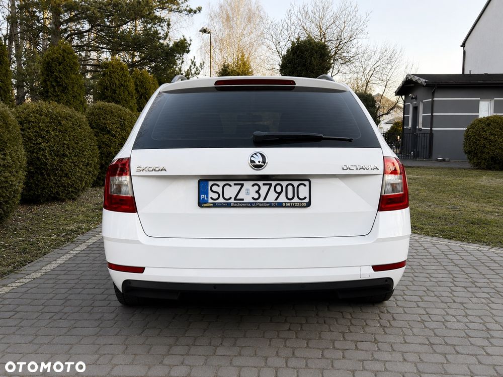 Skoda Octavia 2.0 TDI SCR Ambition - 6