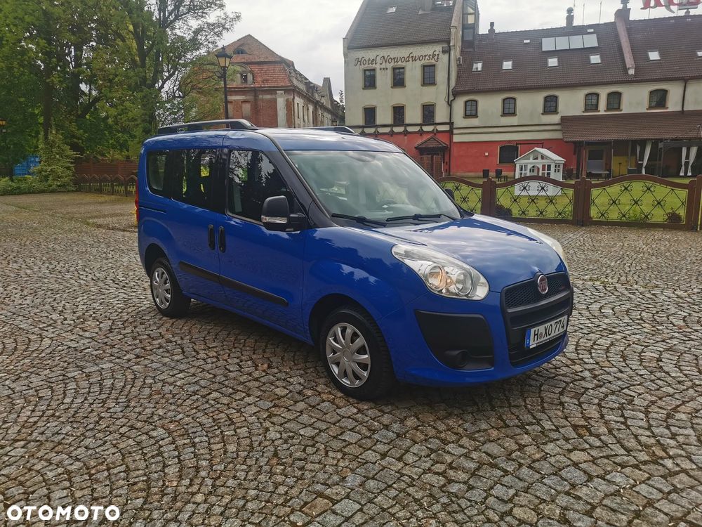 Fiat Doblo 1.6 16V Multijet Emotion - 2