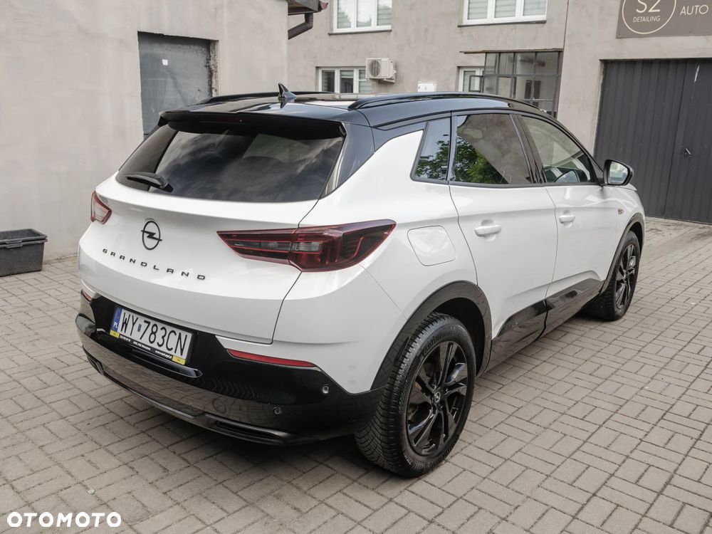 Opel Grandland 1.2 T GS Line S&S - 4
