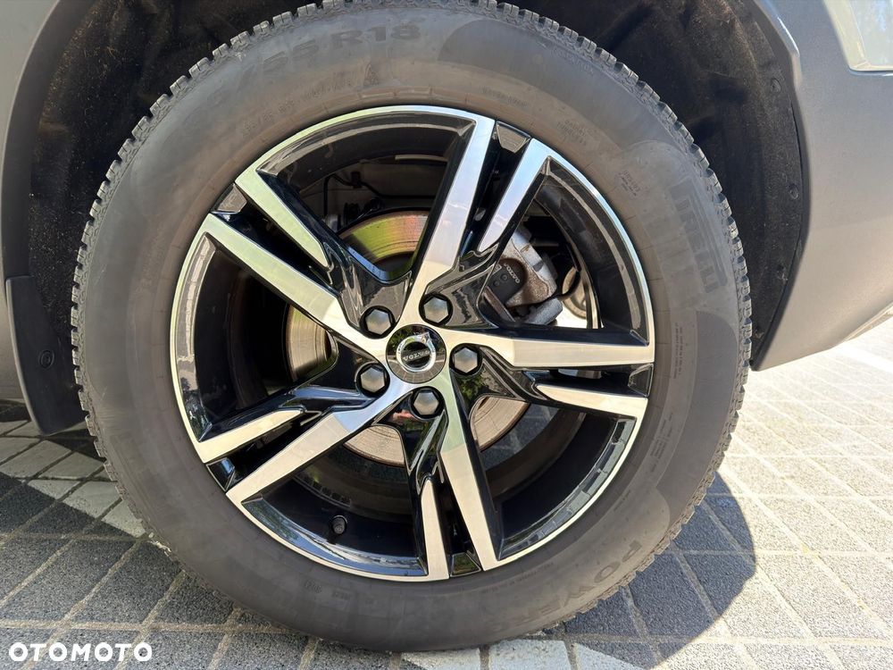 Volvo XC 40 - 34