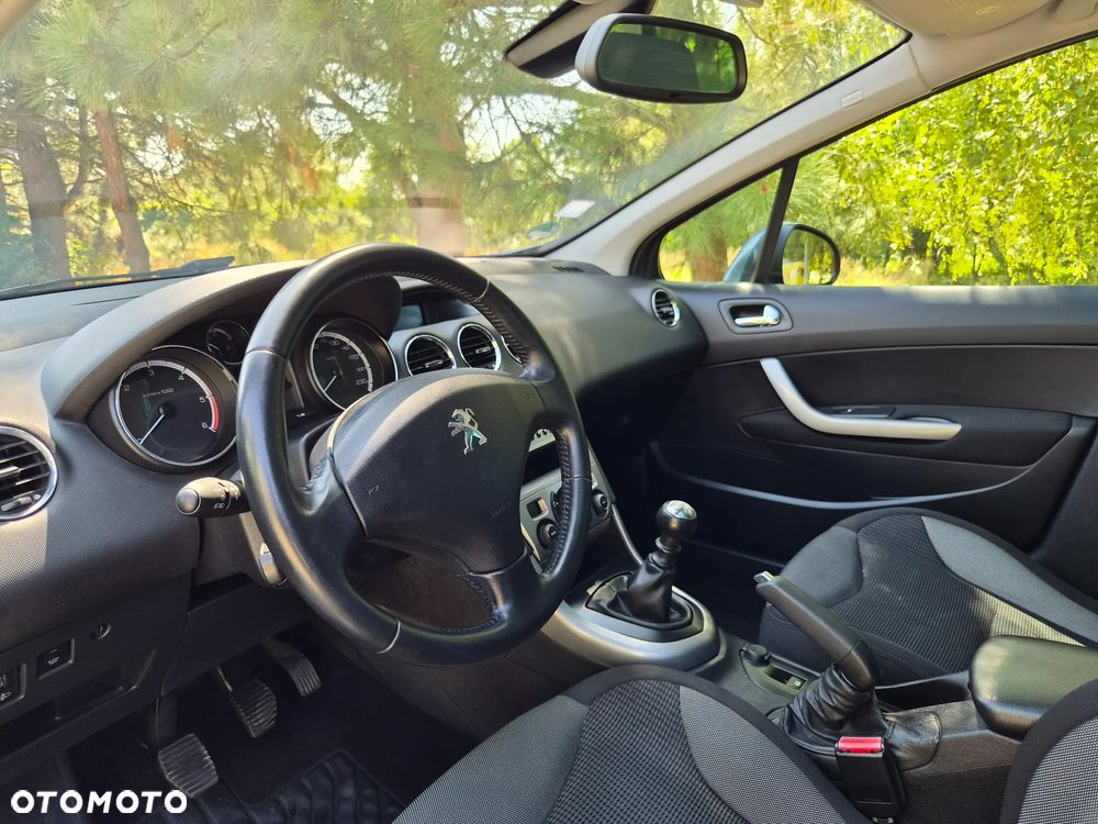 Peugeot 308 - 23