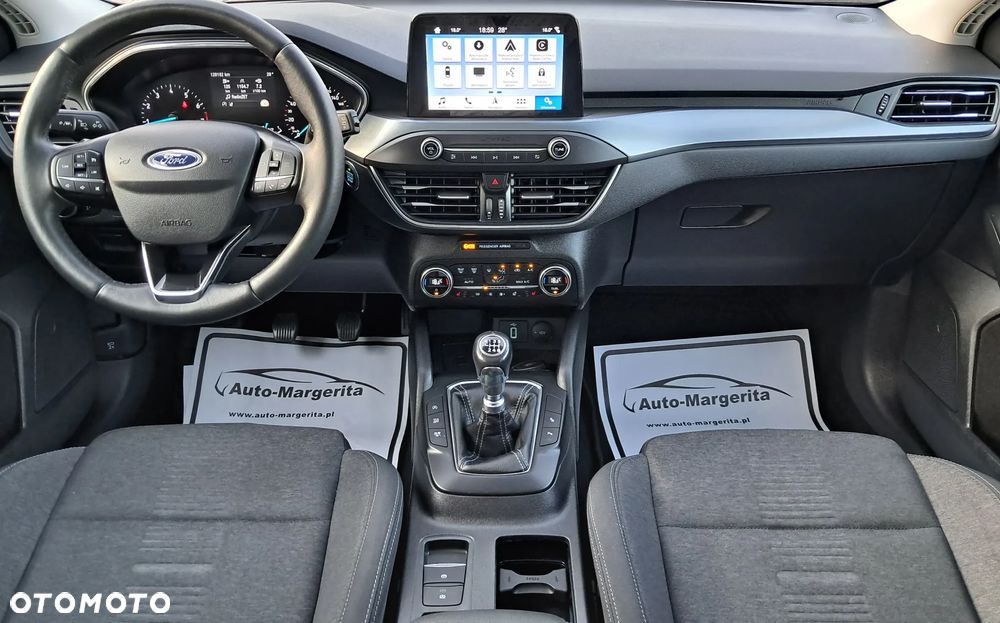 Ford Focus - 8