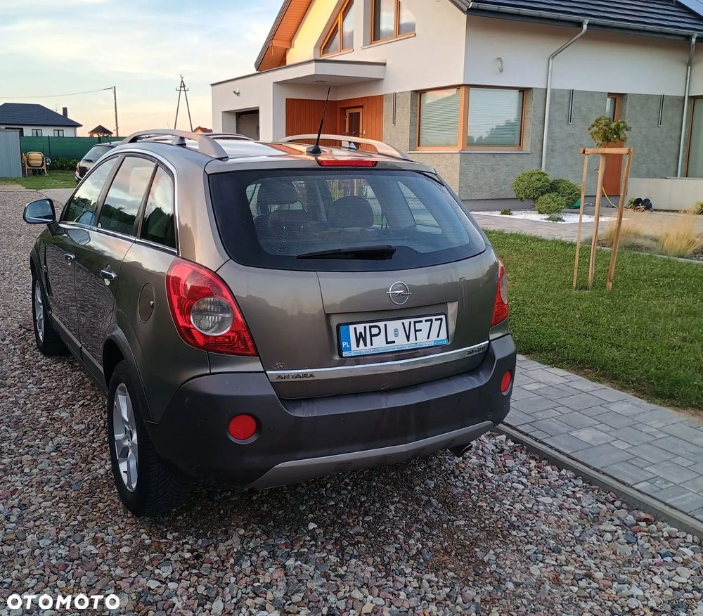 Opel Antara - 8