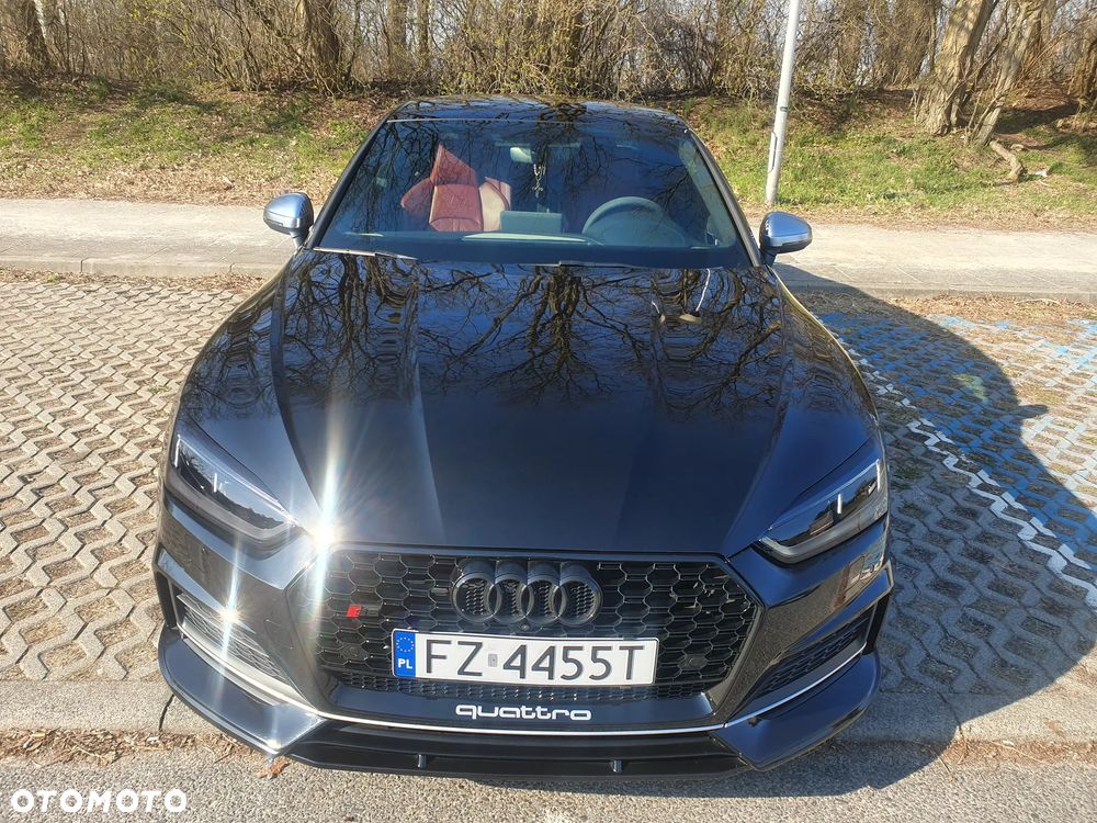 Audi S5 Coupé - 22