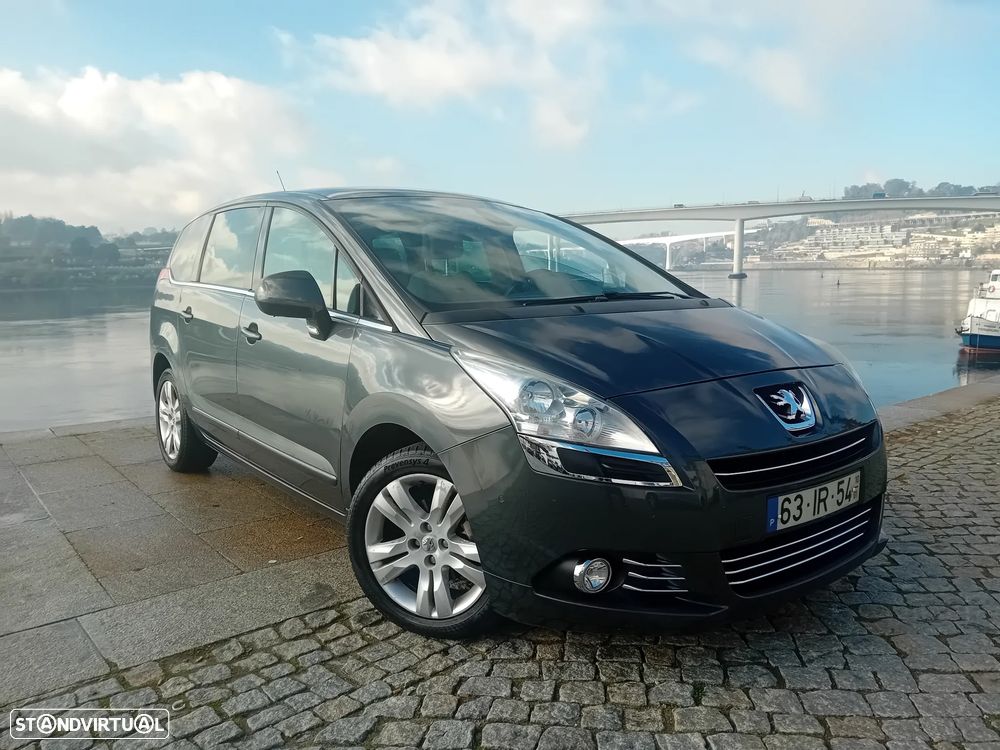 Peugeot 5008 1.6 HDi Premium - 1