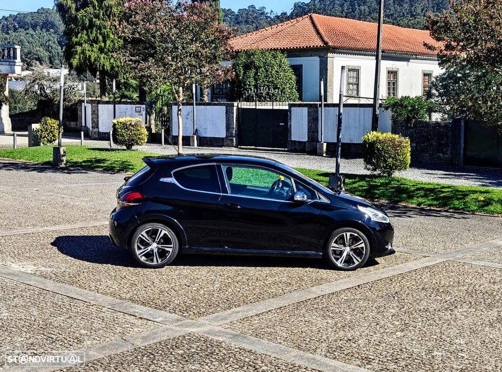 Peugeot 208 1.6 THP GTi - 3