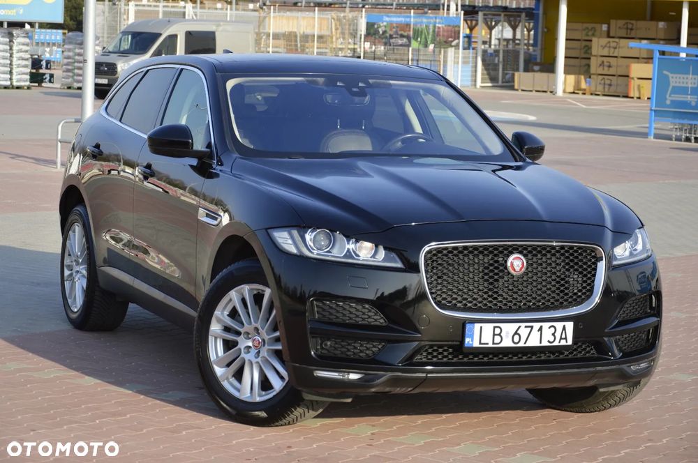 Jaguar F-Pace 30t AWD Prestige - 2