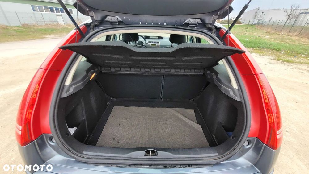 Citroën C4 1.6 VTi Attraction - 9