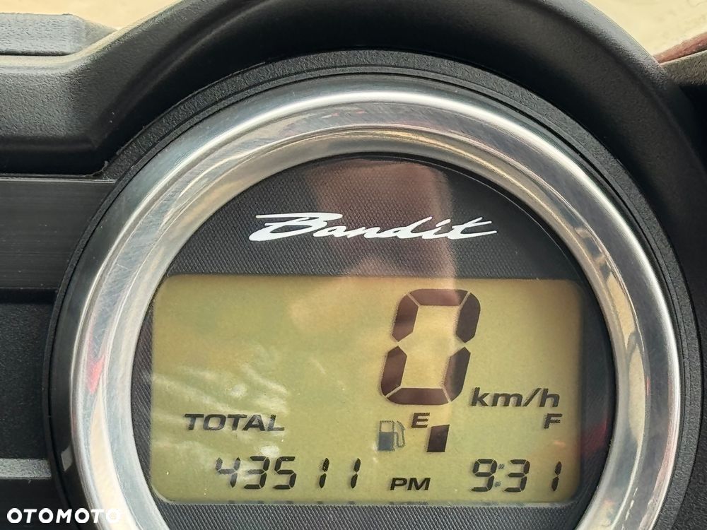 Suzuki Bandit - 22