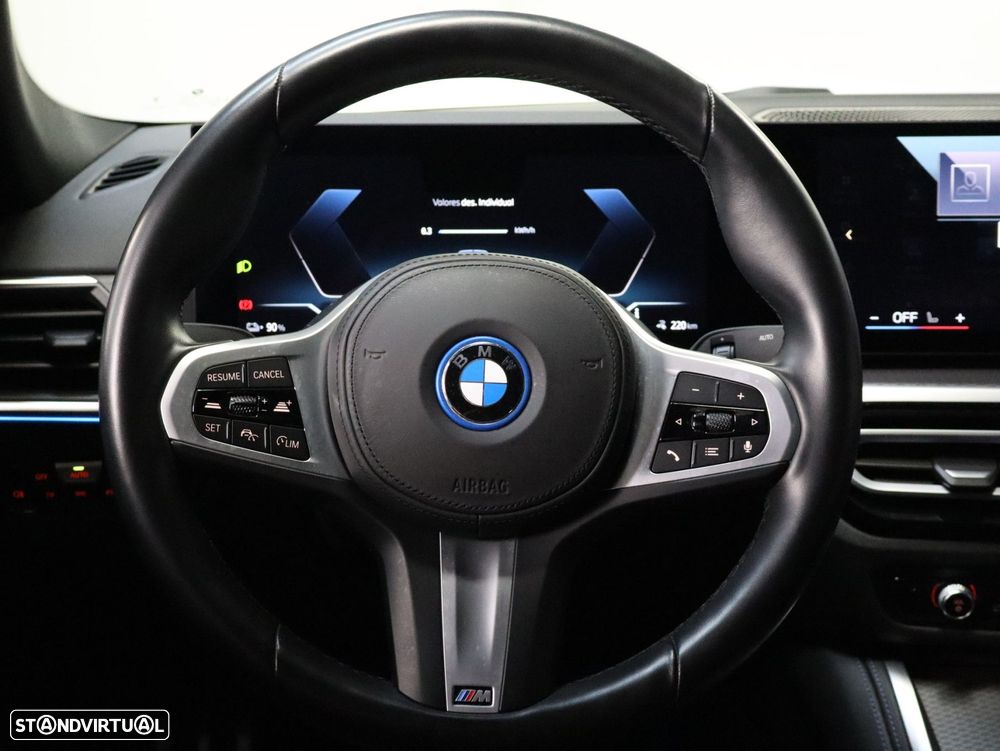 BMW i4 eDrive35 Pack Desportivo M - 8