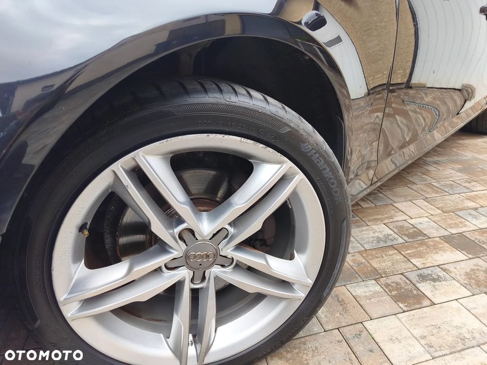 Audi A4 Avant - 13