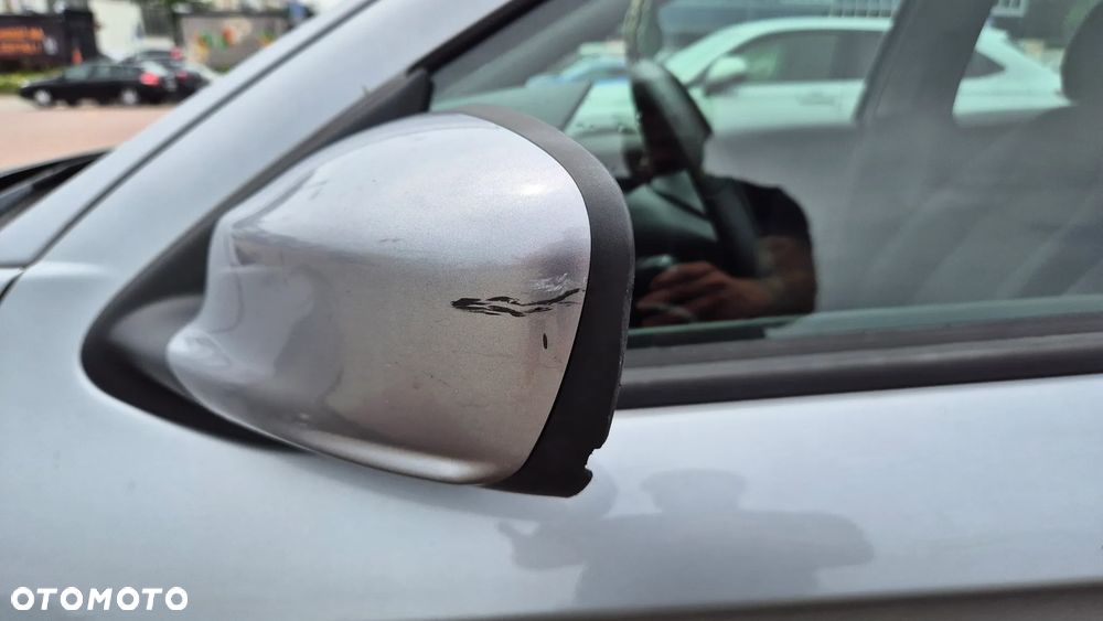 Peugeot 301 1.6 VTi Active EU6 - 9