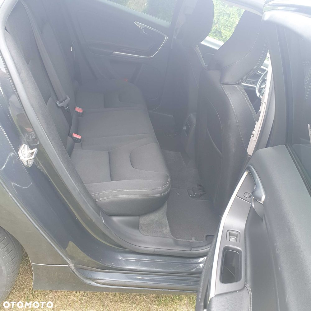 Volvo V60 - 4