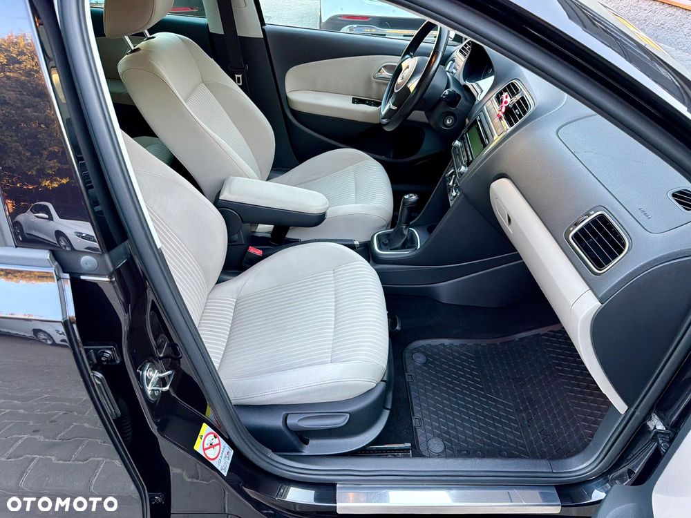 Volkswagen Polo 1.2 TSI Style - 12