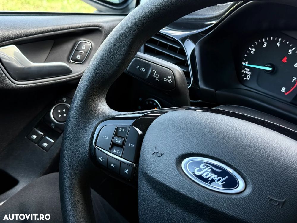 Ford Fiesta 1.1 S&S COOL&CONNECT - 15