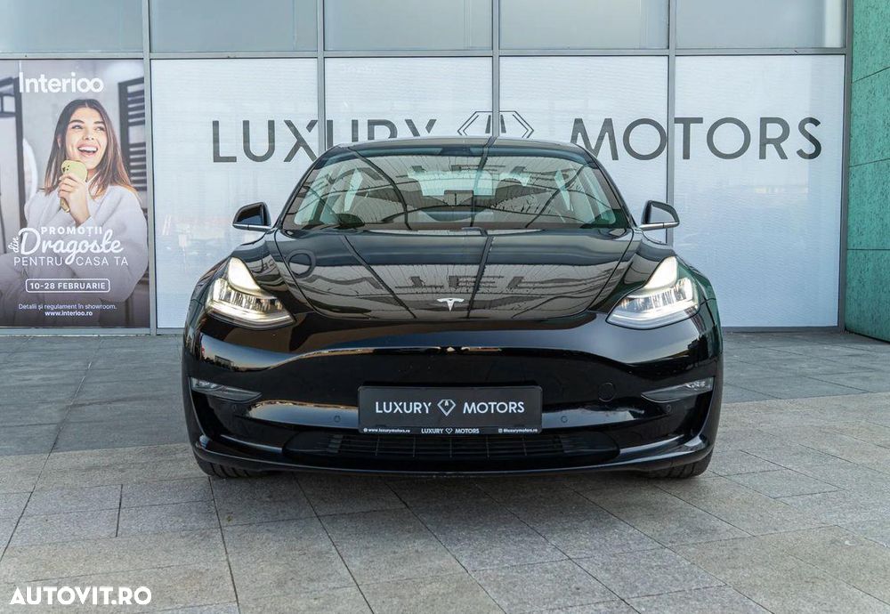 Tesla Model 3 Premium Langstreckenbatterie AWD Dual Motor - 1