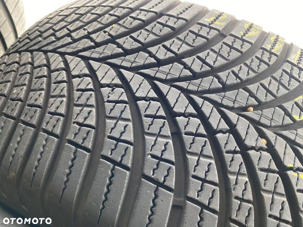 255/45/19 Goodyear Vector 4S gen3_6,8mm_2szt_(308) - 3