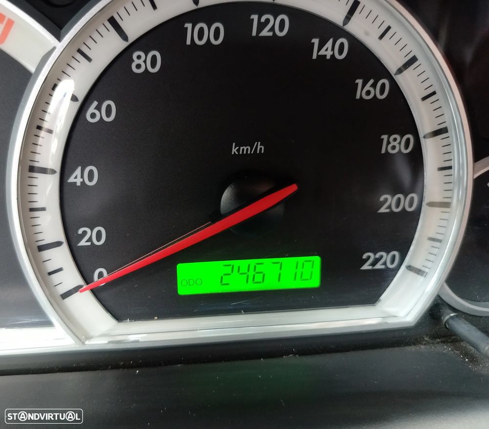 Chevrolet Captiva 2.0 VCDi Seven Extreme 7L - 4