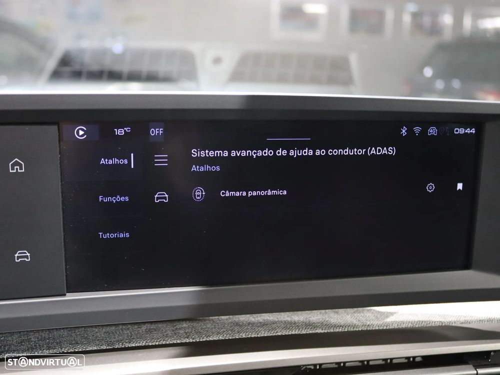 Peugeot 5008 1.2 Hybrid Allure Pack e-DCS6 - 36