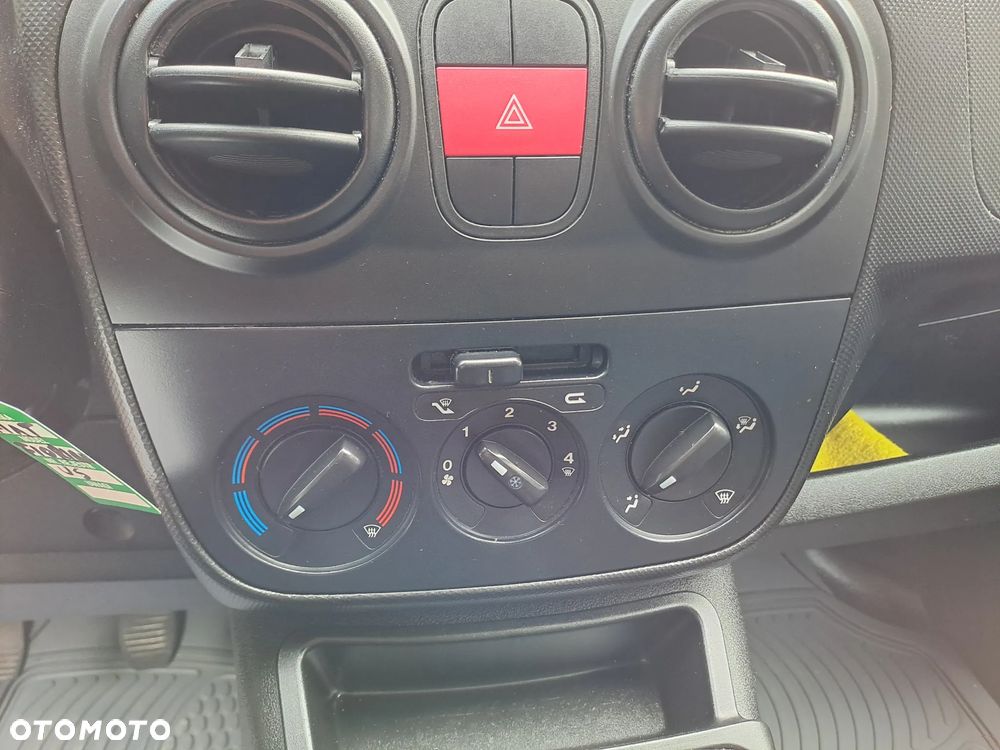 Fiat Fiorino 1.4 Benzyna Klima Bezwypadkowy  Salon Polska - 15