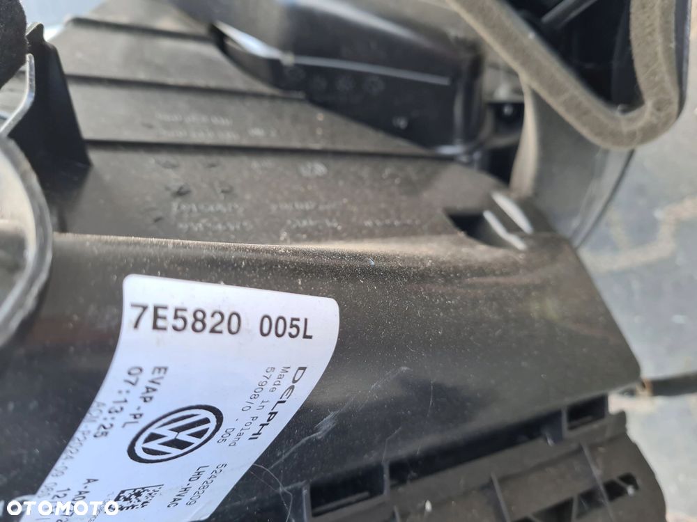 VW T5 LIFT MULTIVAN nagrzewnica dmuchawa przód 7E5820005L - 5