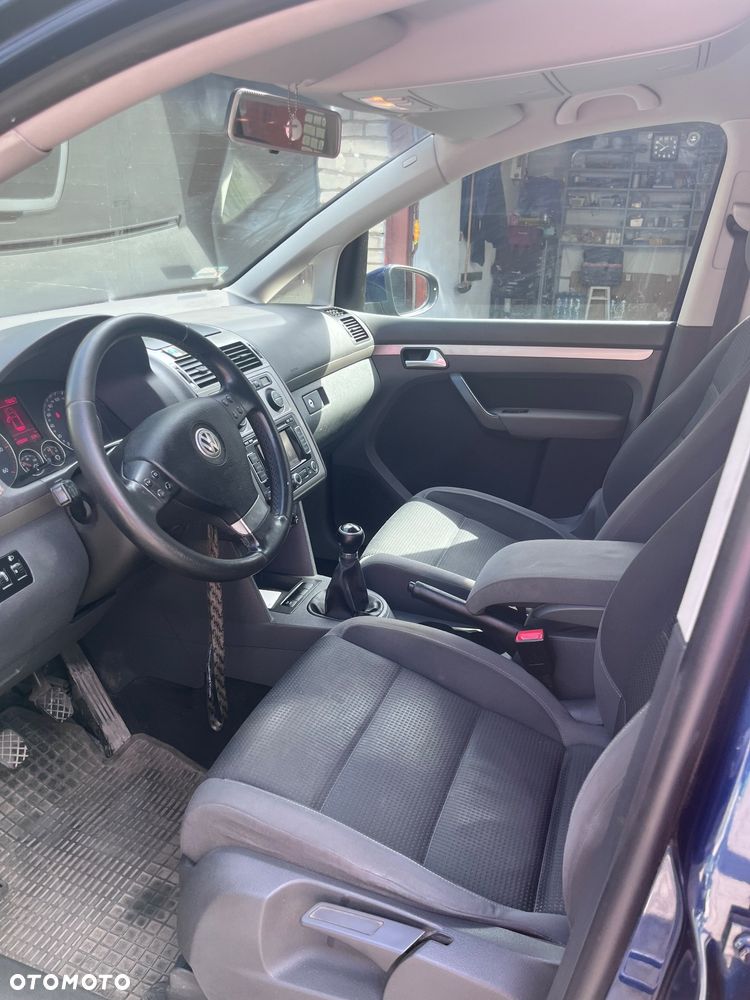 Volkswagen Touran 1.9 TDI Trendline - 18