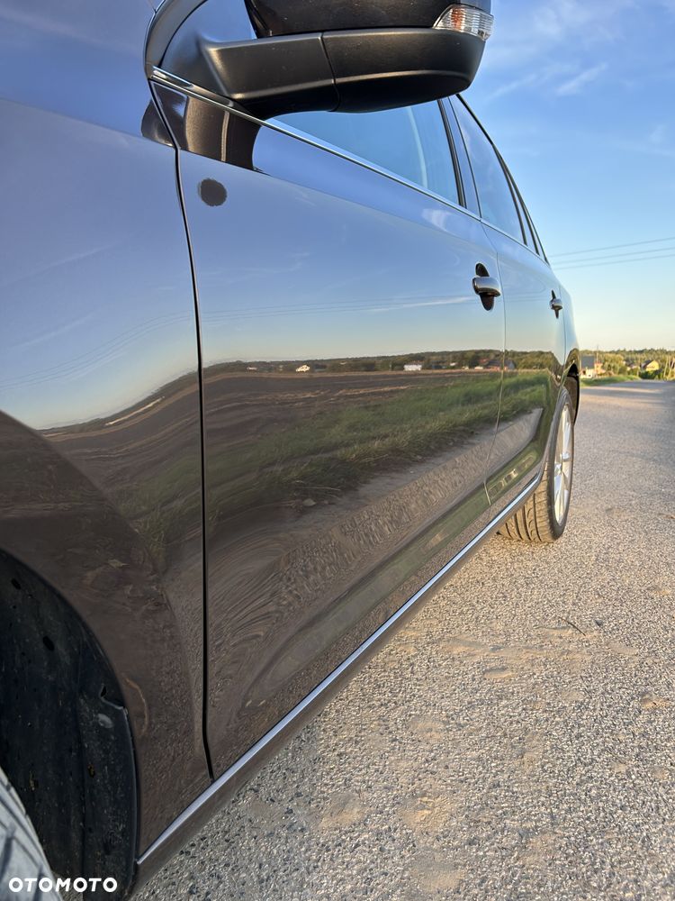 Skoda RAPID 1.0 TSI Style - 29