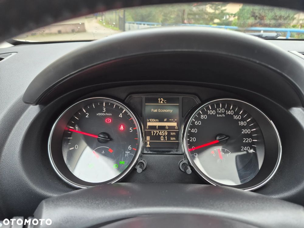 Nissan Qashqai 1.6 dCi TEKNA+ - 14