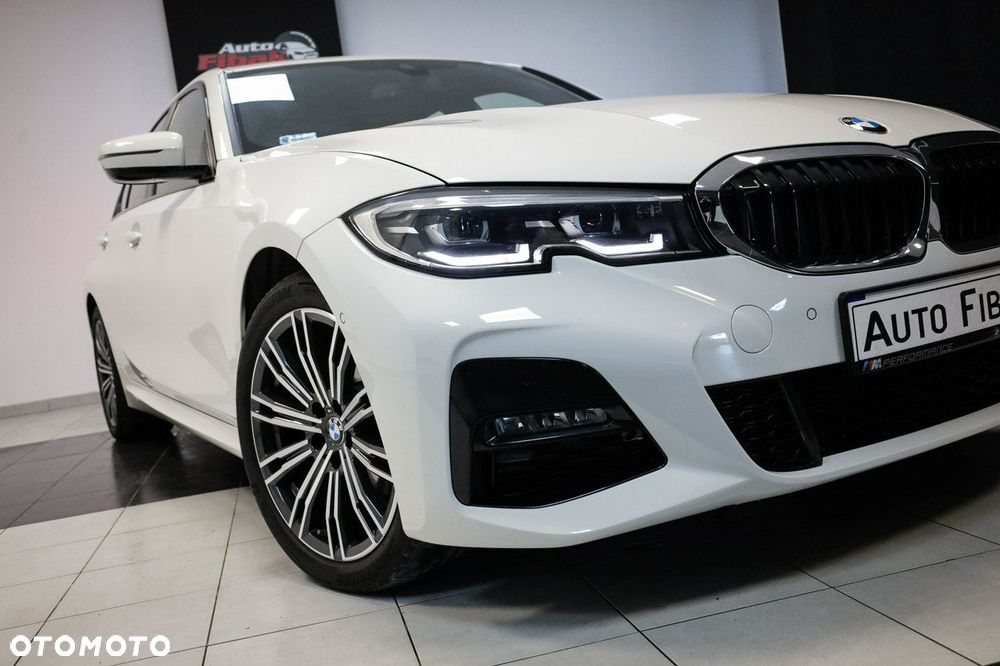 BMW Seria 3 320d M Sport sport - 4