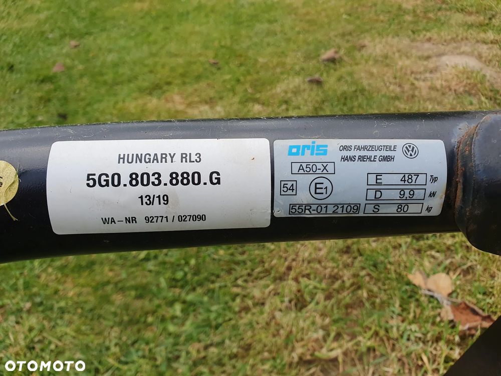 VW Golf VII 7 hak holowniczy 5G0803880 - 3