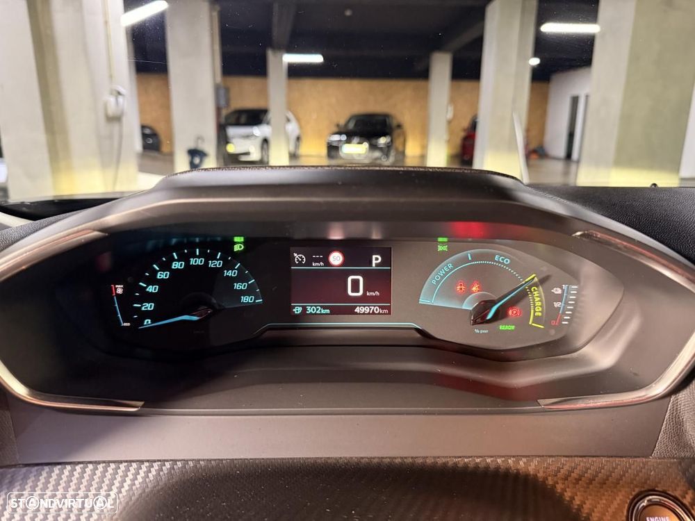 Peugeot e-2008 50 kWh Active Pack - 24