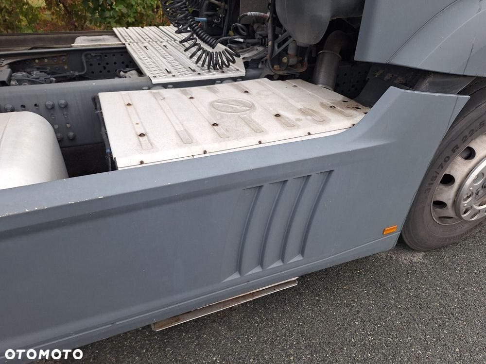 Versalift Actros  1843 - 36