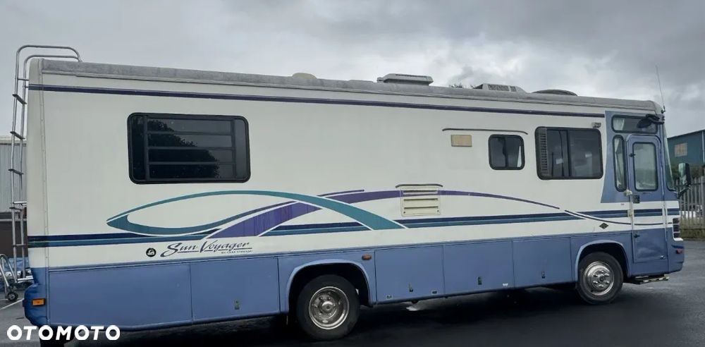 Inny Gulf Stream Sun Voyager USA Kamper - 2
