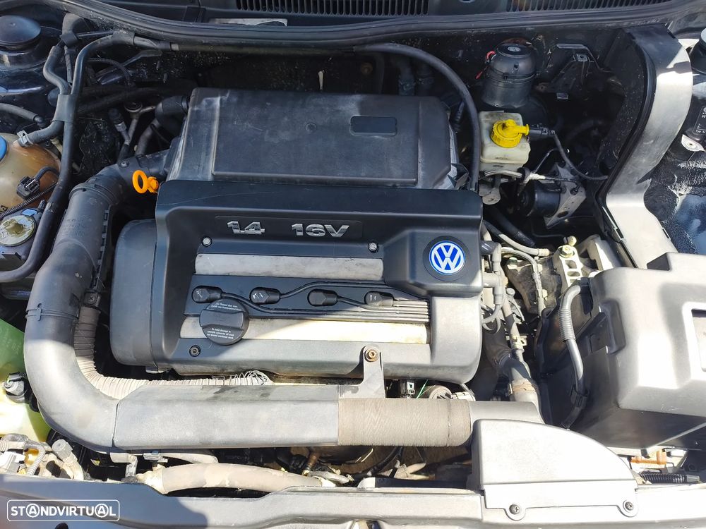 VW Golf 1.4i Confortline - 20