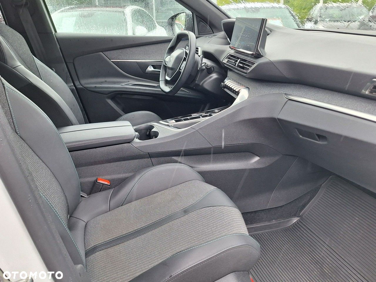 Peugeot 3008 1.5 BlueHDi Allure S&S EAT8 - 32
