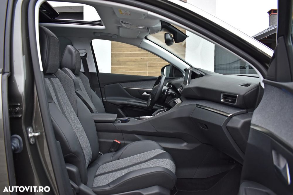 Peugeot 3008 PureTech 130 Stop & Start GPF EAT8 Allure Business-Paket - 11