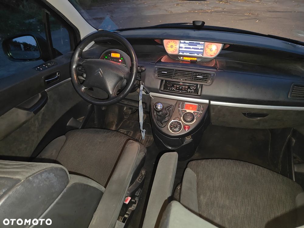 Citroën C8 HDi 165 Exclusive - 8