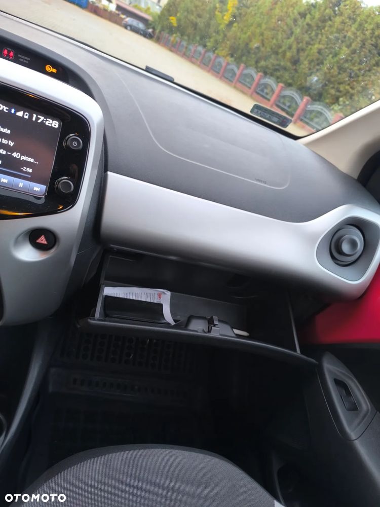 Toyota Aygo 1.0 VVT-i Sprint EU6 - 17