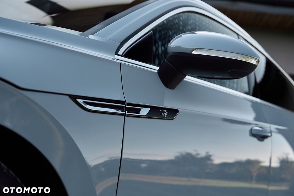 Volkswagen Arteon 2.0 TDI SCR DSG R-Line - 6