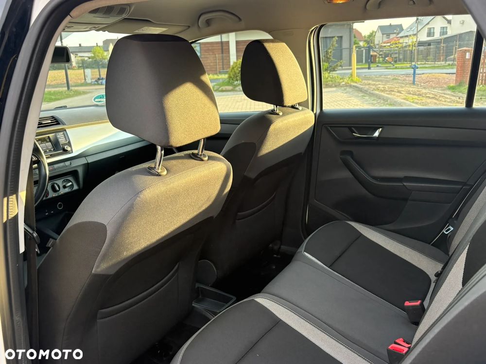 Skoda Fabia 1.0 MPI Edition - 10