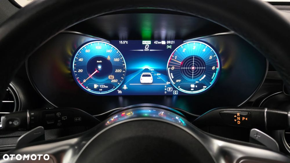 Mercedes-Benz GLC 300 de 4Matic 9G-TRONIC AMG Line Plus - 24