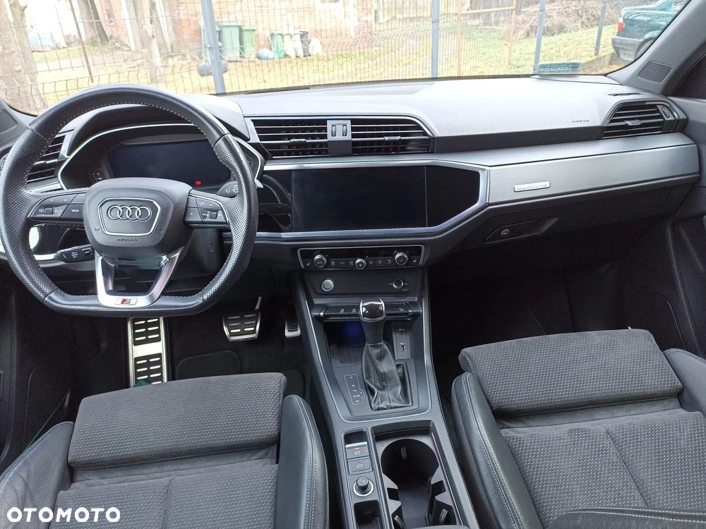 Audi Q3 40 TFSI Quattro S-Line S tronic - 11