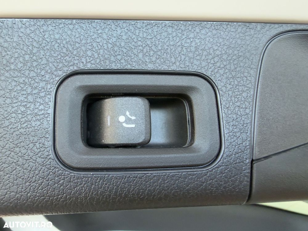 Mercedes-Benz GLB 220 4MATIC 8G-DCT Progressive Advanced - 11